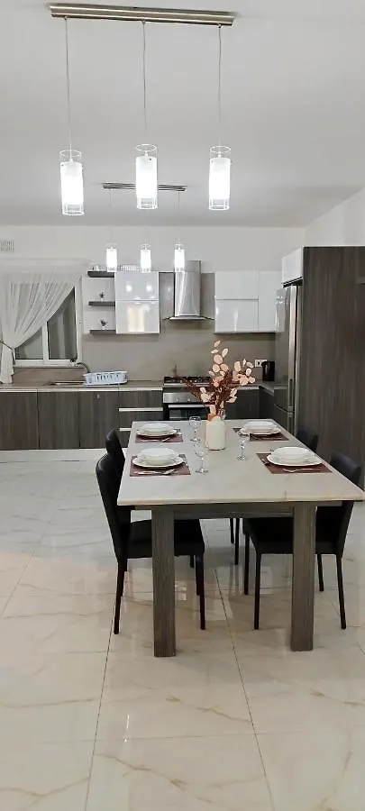 Large And Modern Apartment In The Centre Of Malta Mosta Malte